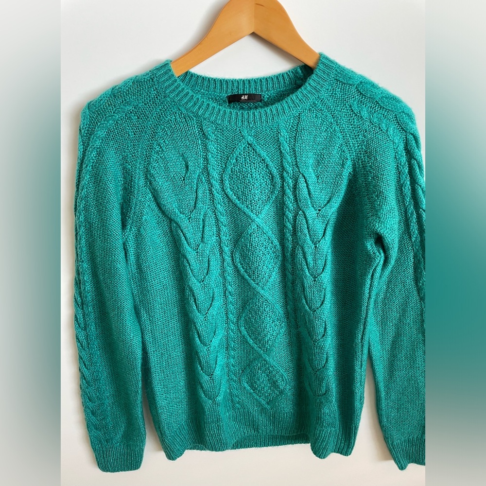 Knit sweater - Picture 9 of 10